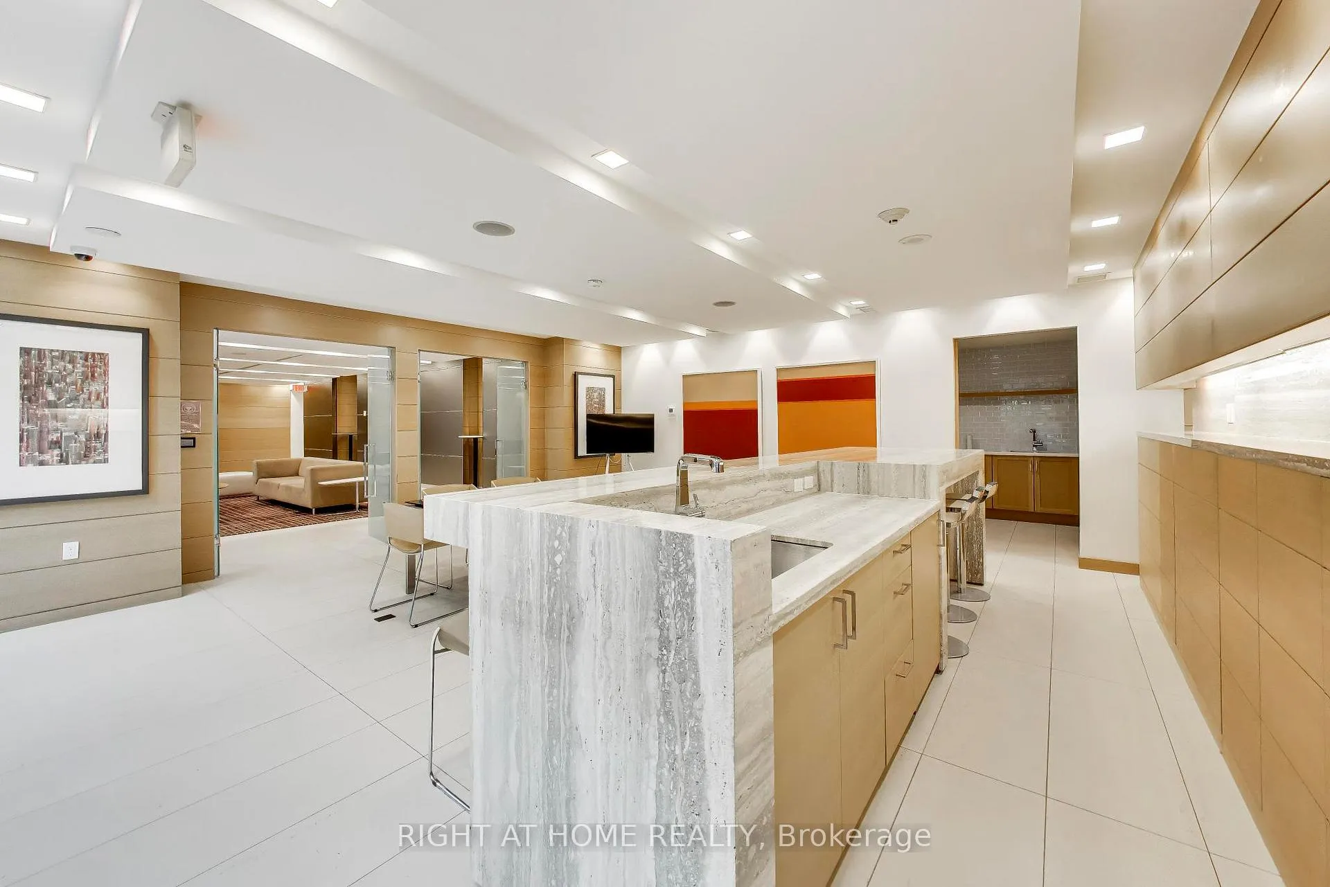 Photo 35 of Unit 918, 39 Queens Quay E, Toronto, Waterfront Communities — HOMEH