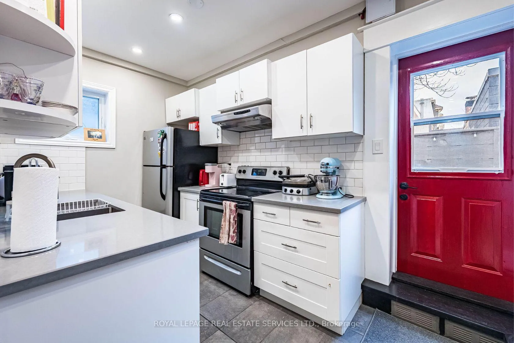 Photo 14 of 294 Gerrard Street E, Toronto, Moss Park — HOMEH