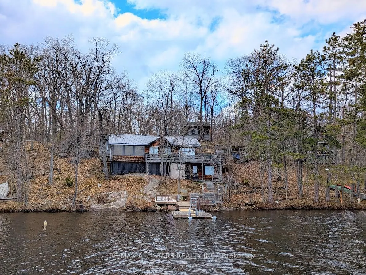 Front of 754 Loucks Lake Wao