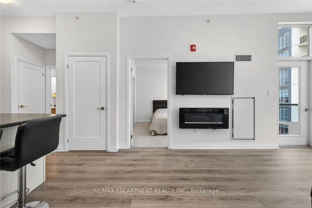 Photo 12 of Unit 516, 10 Concord Place, Grimsby, Grimsby Beach — HOMEH