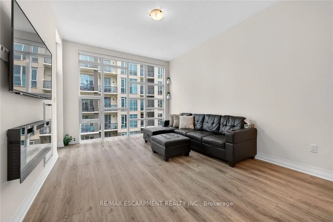 Photo 15 of Unit 516, 10 Concord Place, Grimsby, Grimsby Beach — HOMEH
