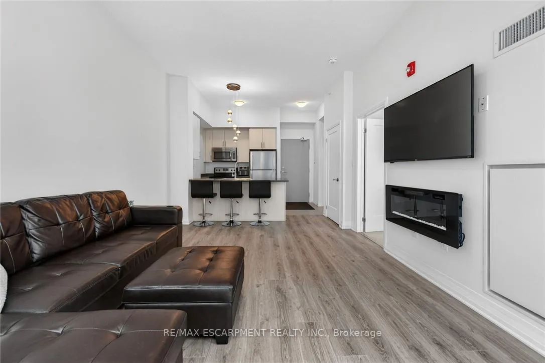 Photo 17 of Unit 516, 10 Concord Place, Grimsby, Grimsby Beach — HOMEH