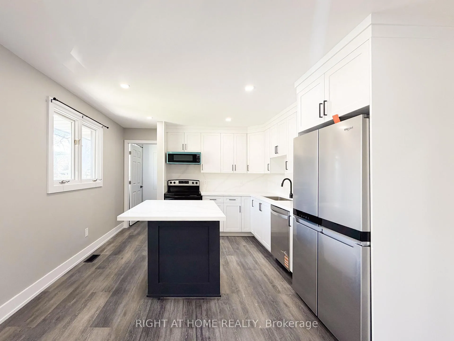 Photo 3 of Unit Upper, 298 Dover Street, Oshawa, Eastdale — HOMEH