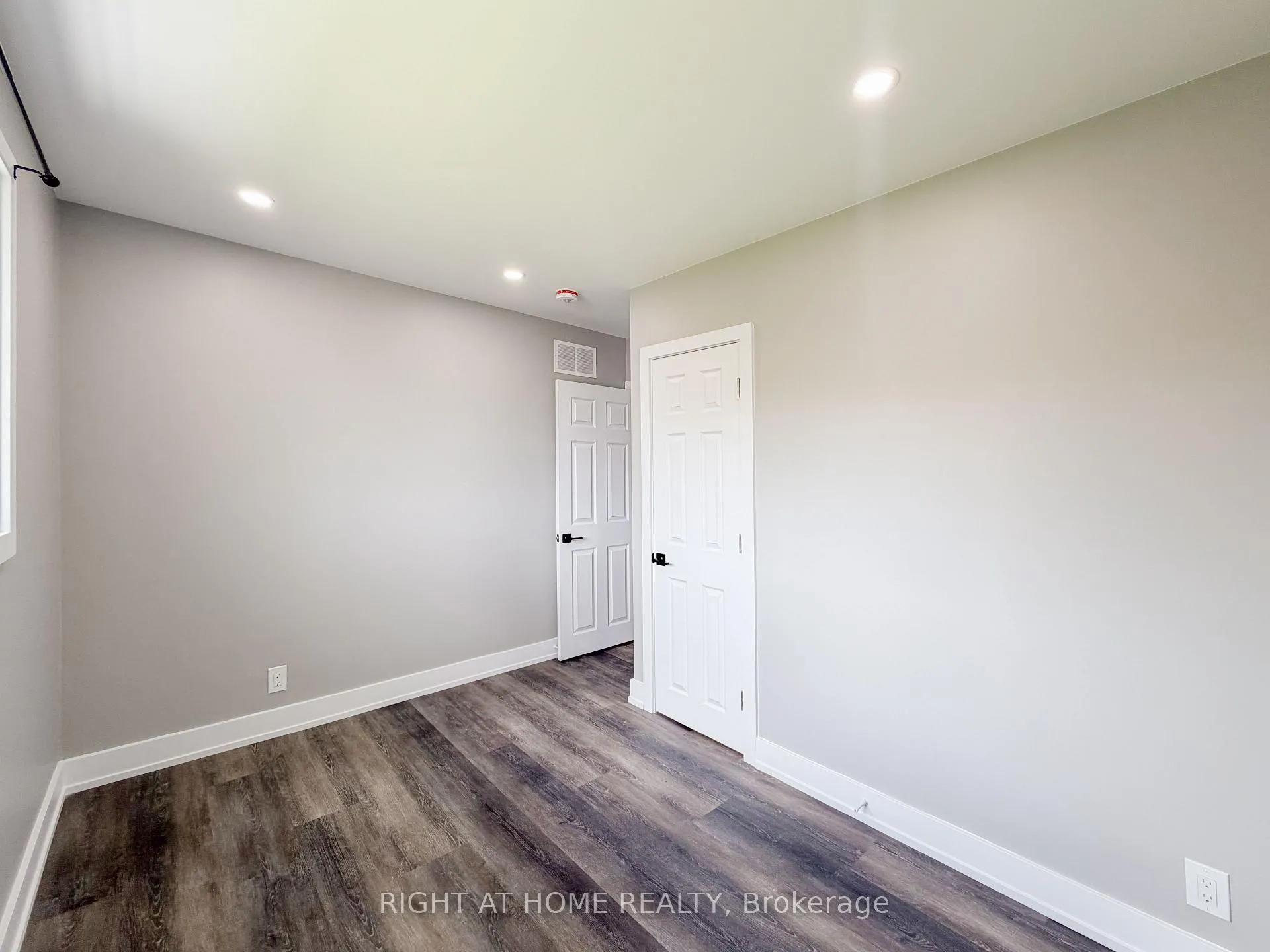 Photo 20 of Unit Upper, 298 Dover Street, Oshawa, Eastdale — HOMEH