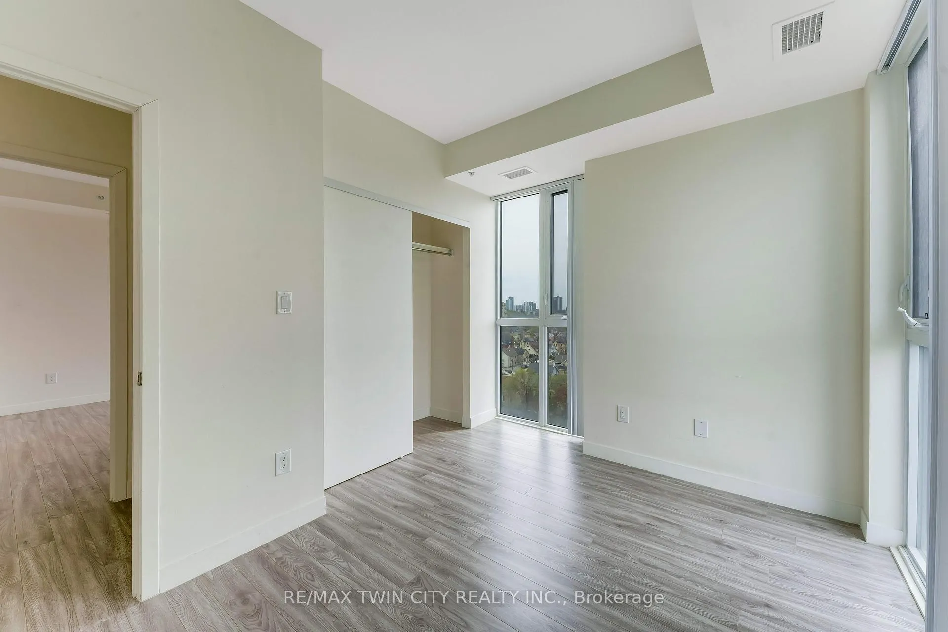 Photo 21 of Unit 904, 128 King Street N, Waterloo, Downtown Waterloo — HOMEH
