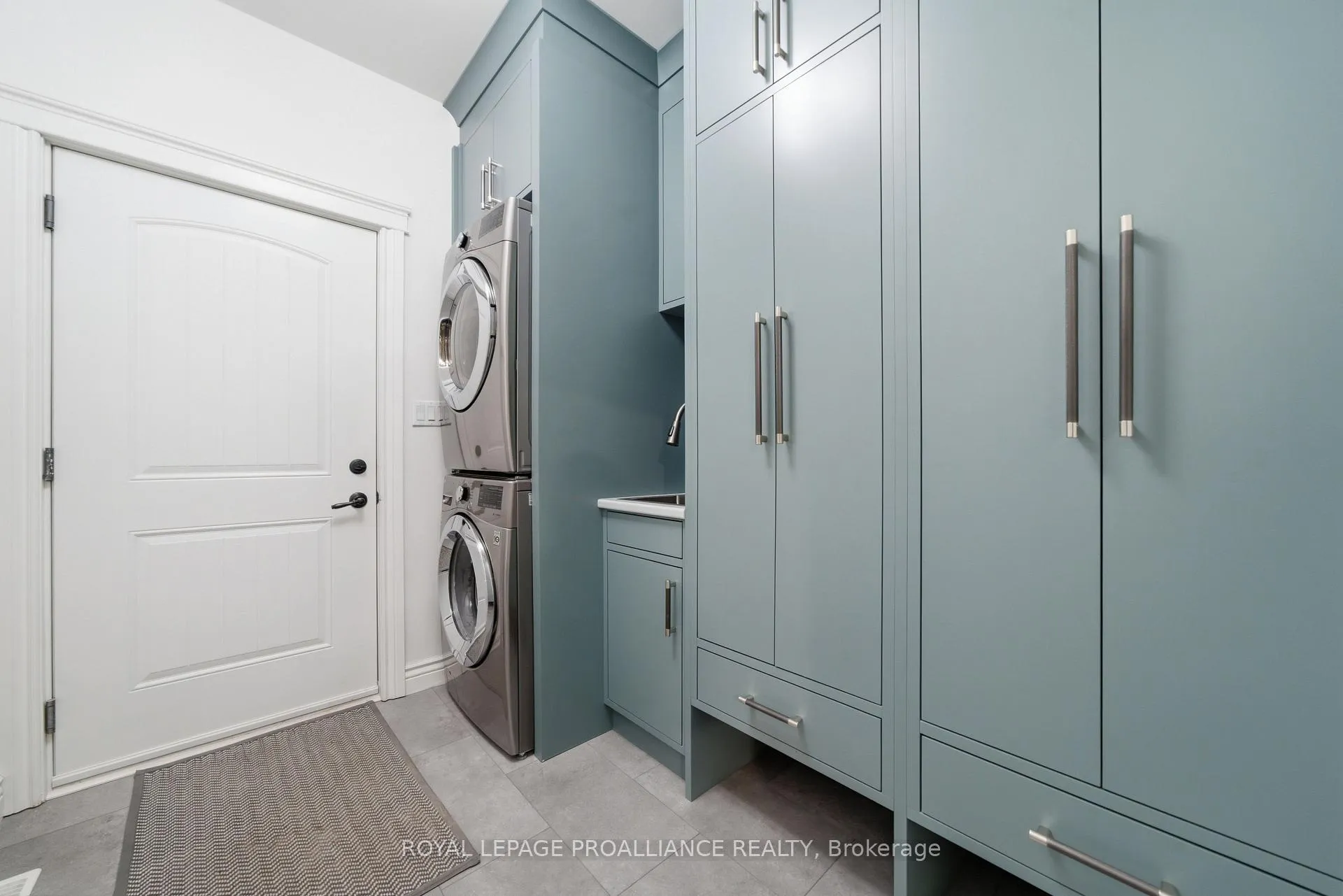 Photo 14 of 14 Rosslyn Drive, Brighton — HOMEH