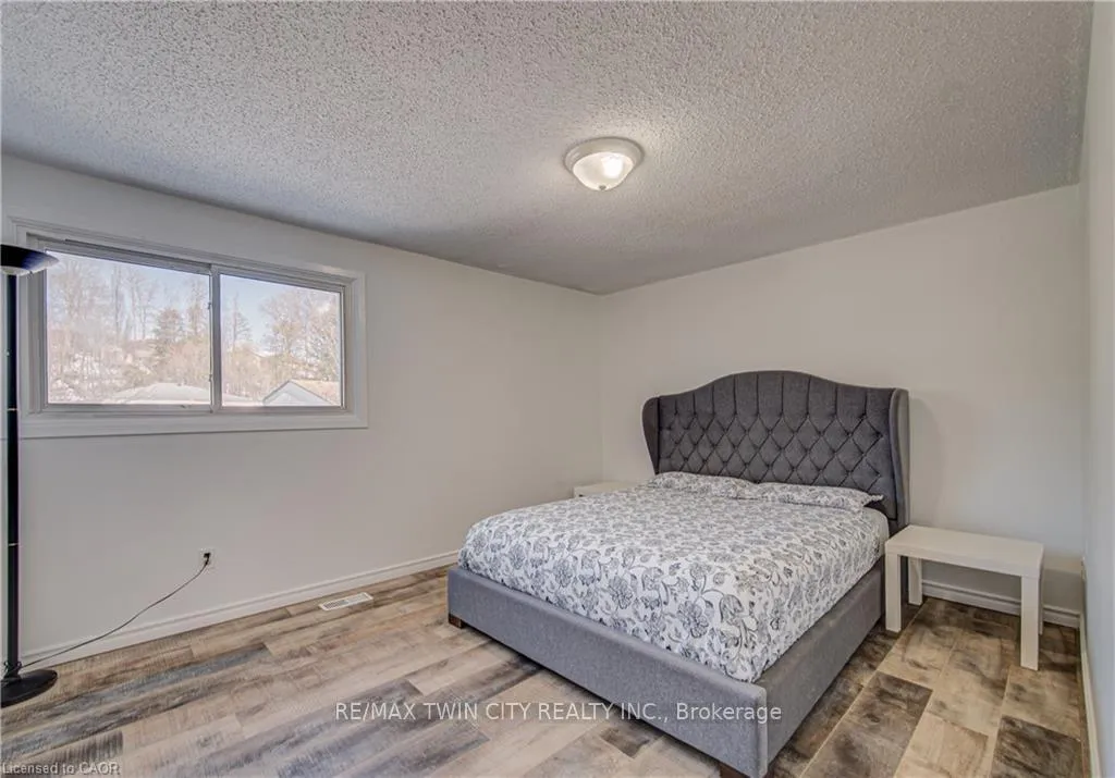 Photo 20 of 277 Pioneer Drive, Kitchener, Pioneer Park — HOMEH