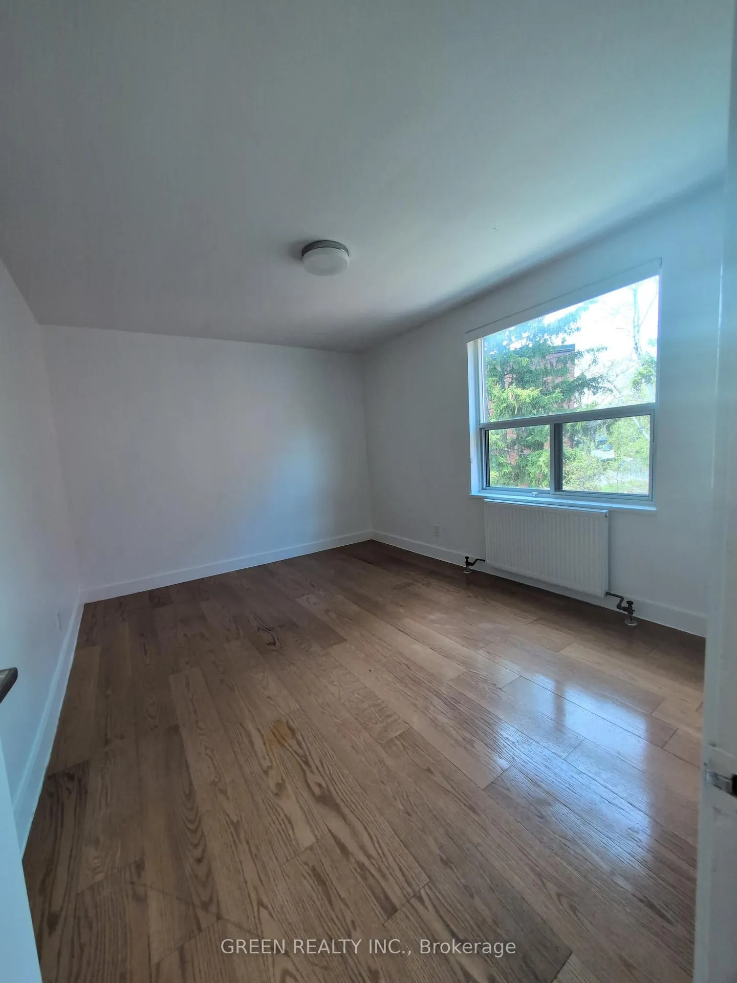 Photo 5 of Unit 204, 7 Stag Hill Drive, Toronto, O'Connor-Parkview — HOMEH
