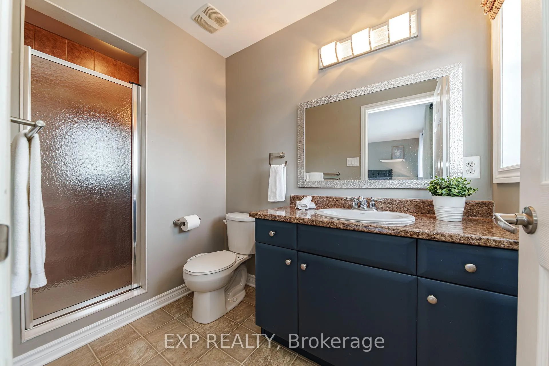 Photo 20 of 601 Rosehill Avenue, Ottawa, Stittsville (North) — HOMEH