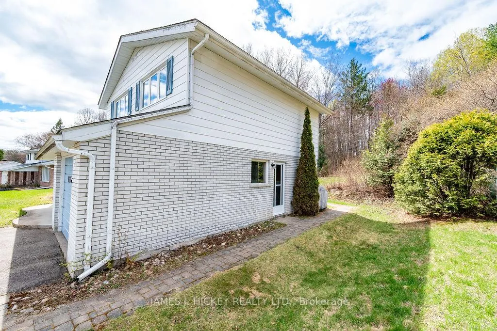 Photo 55 of 250 Thomas Street, Deep River — HOMEH