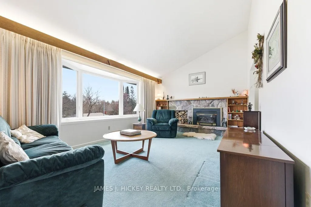 Photo 7 of 250 Thomas Street, Deep River — HOMEH