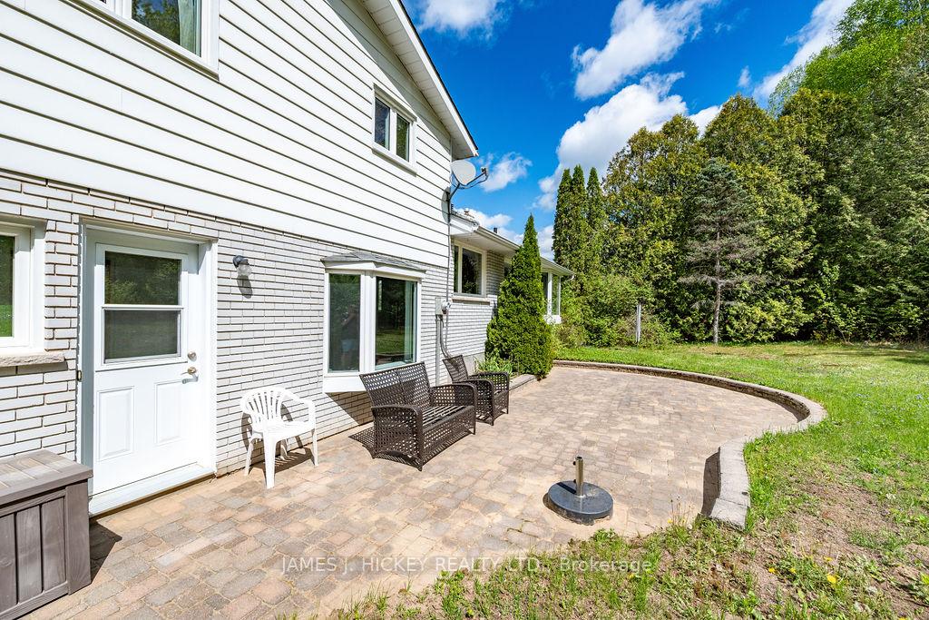 Photo 5 of 250 Thomas Street, Deep River — HOMEH