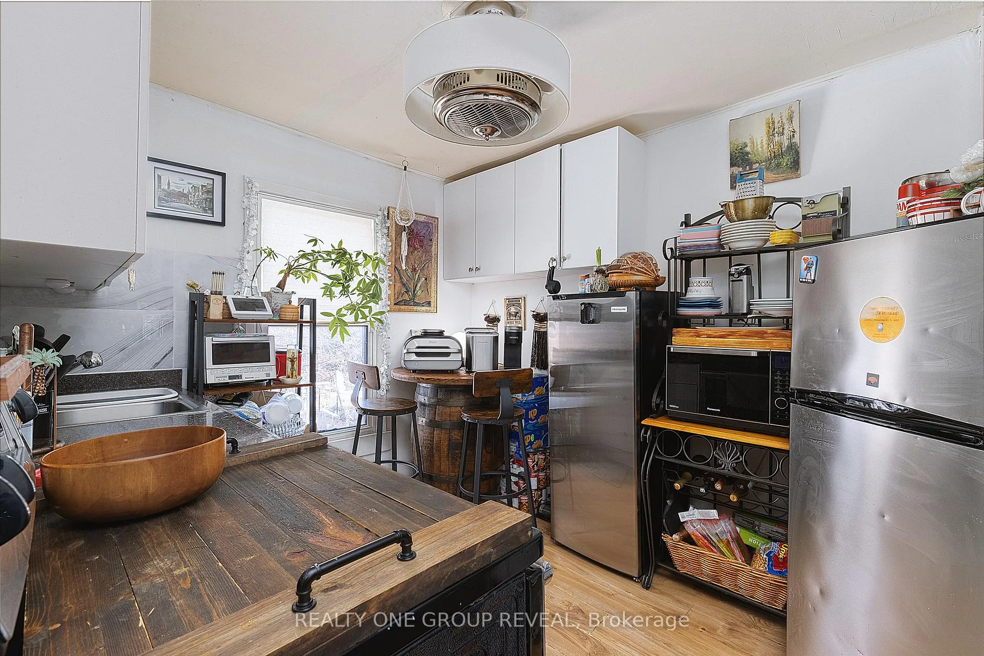 Photo 2 of 275 Jarvis Street, Oshawa, O'Neill — HOMEH