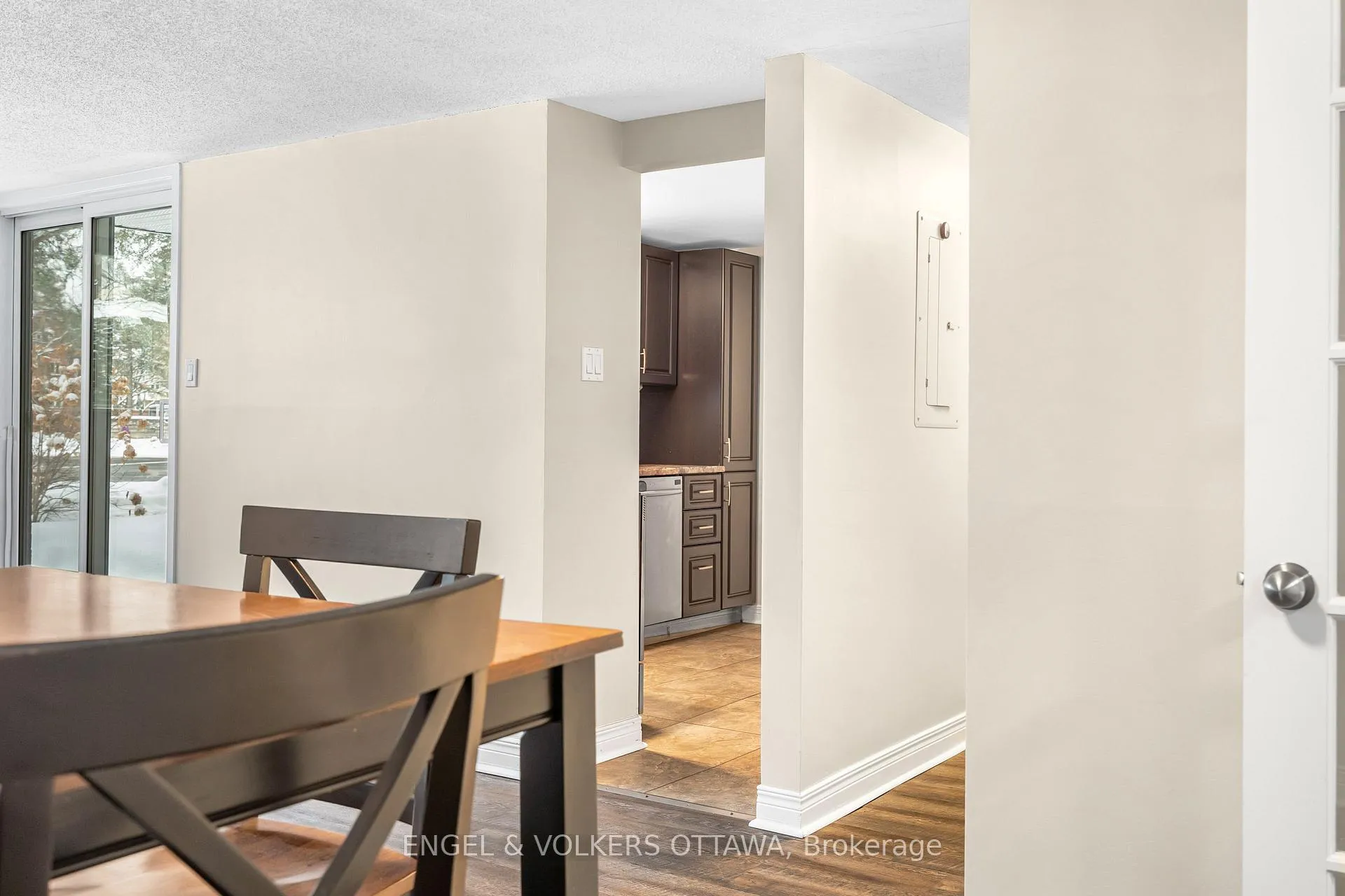 Photo 11 of Unit 109, 6532 Bilberry Drive, Ottawa, Orleans Wood — HOMEH