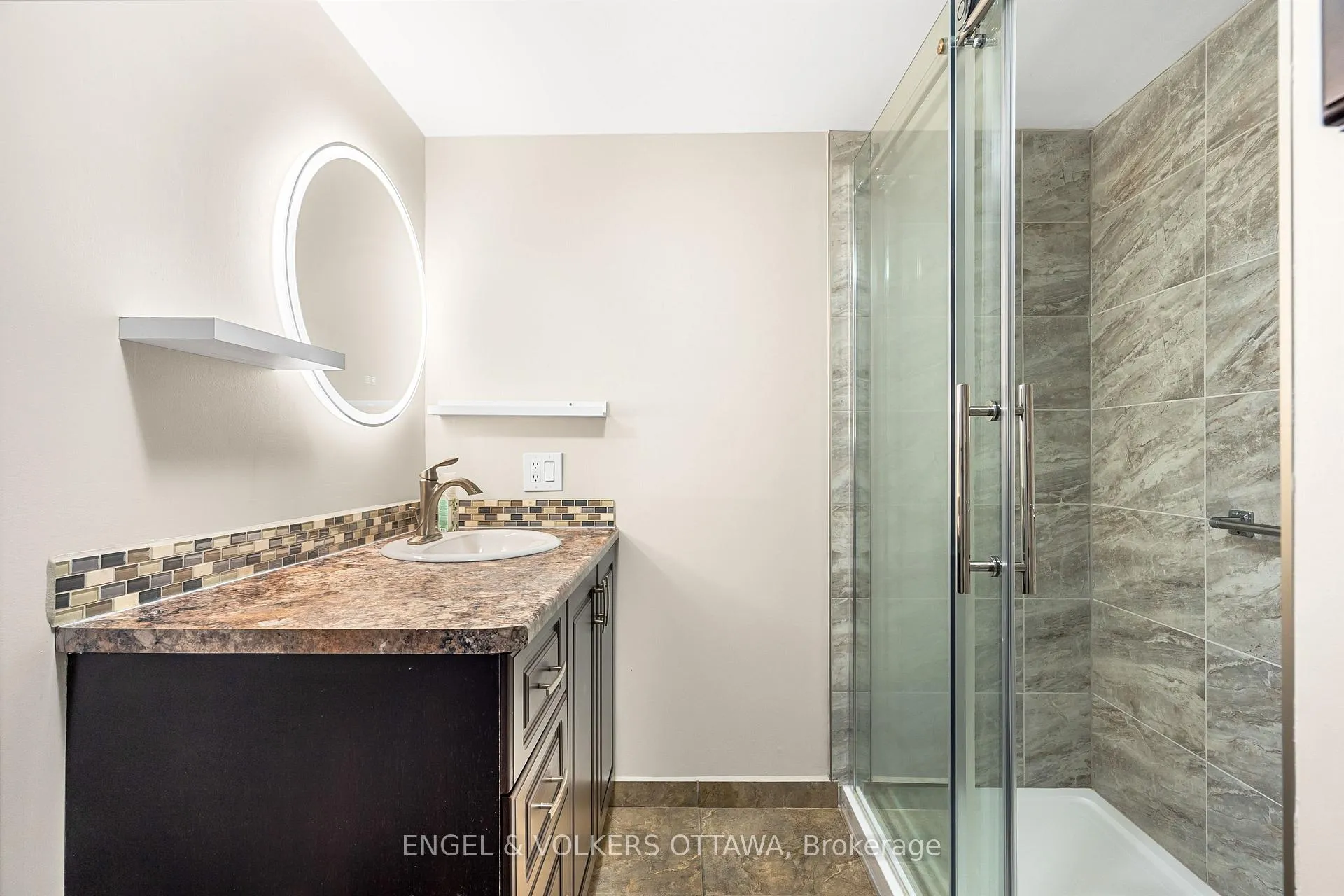 Photo 19 of Unit 109, 6532 Bilberry Drive, Ottawa, Orleans Wood — HOMEH