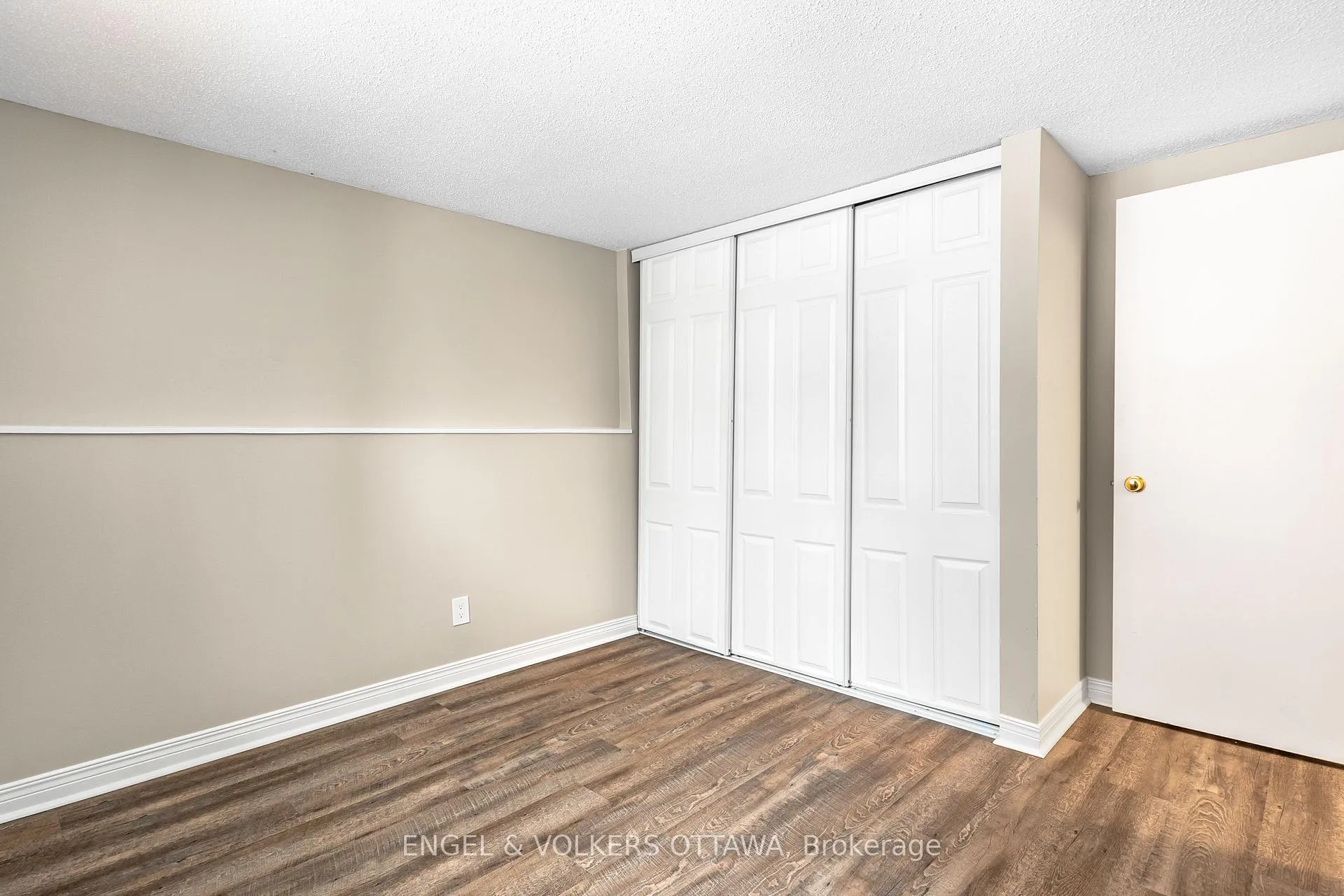 Photo 21 of Unit 109, 6532 Bilberry Drive, Ottawa, Orleans Wood — HOMEH
