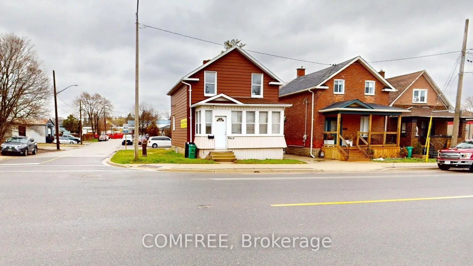 Photo of 1405 King Street E