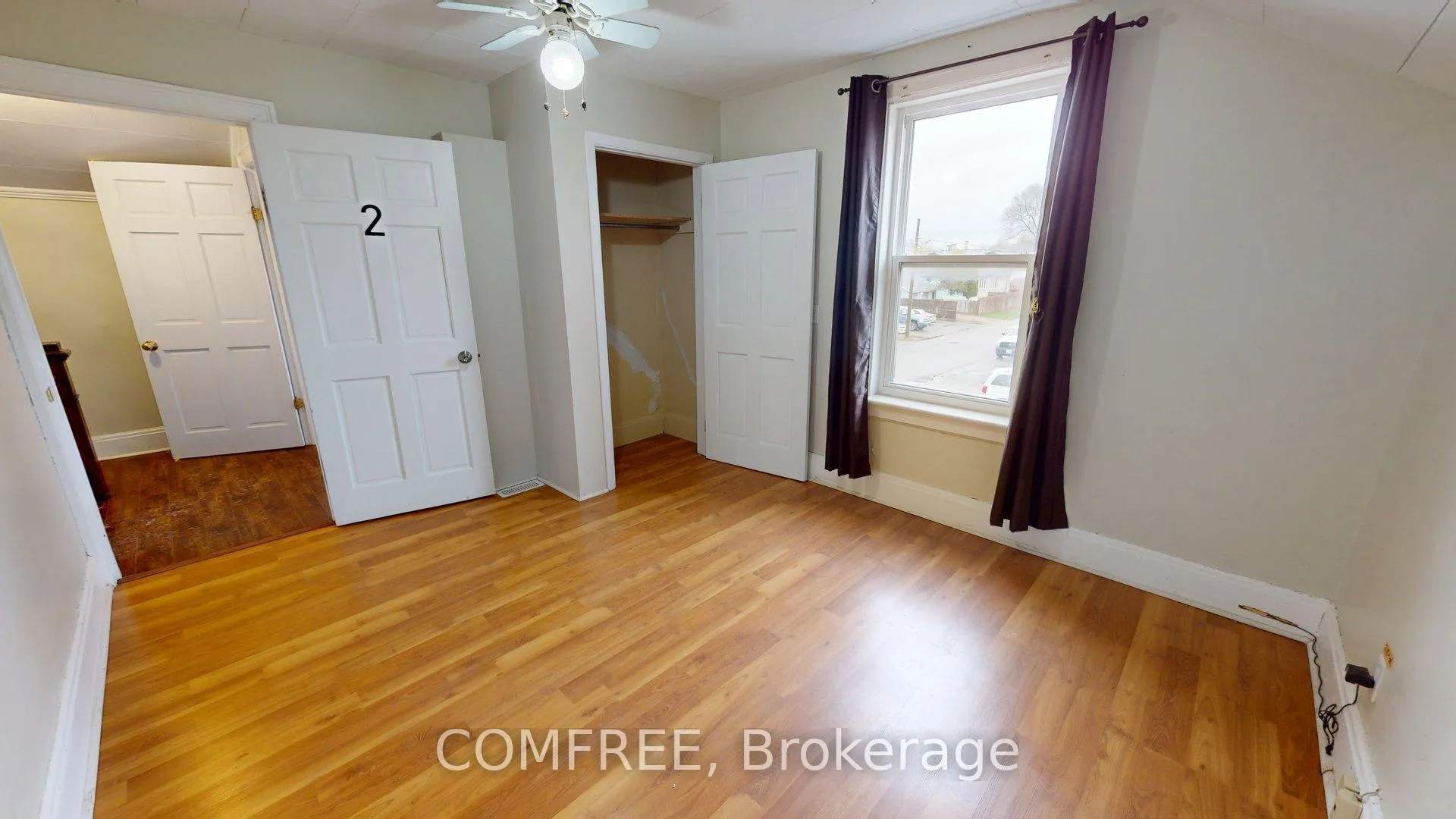 Photo 14 of 1405 King Street E, Cambridge, Preston Centre — HOMEH