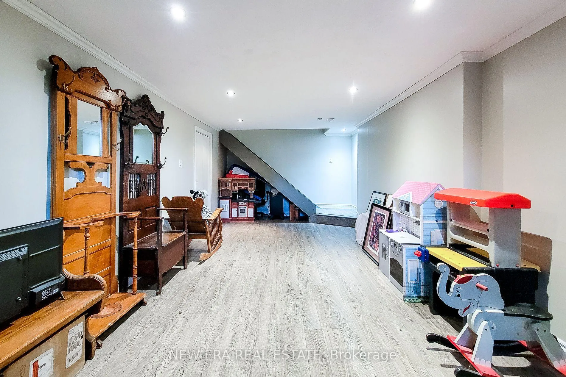 Photo 41 of 49 Ashwood Drive, Cambridge, Grow Community Centre — HOMEH
