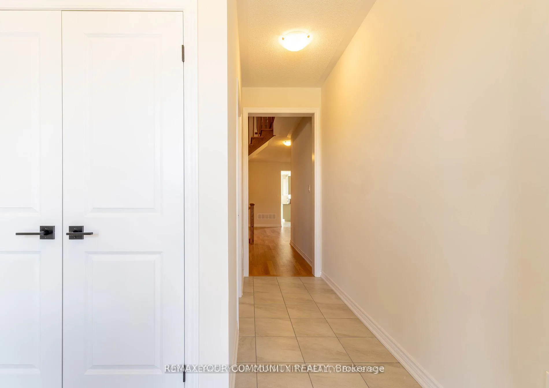 Photo 7 of 43 Tweedhill Avenue, Caledon, Rural Caledon — HOMEH