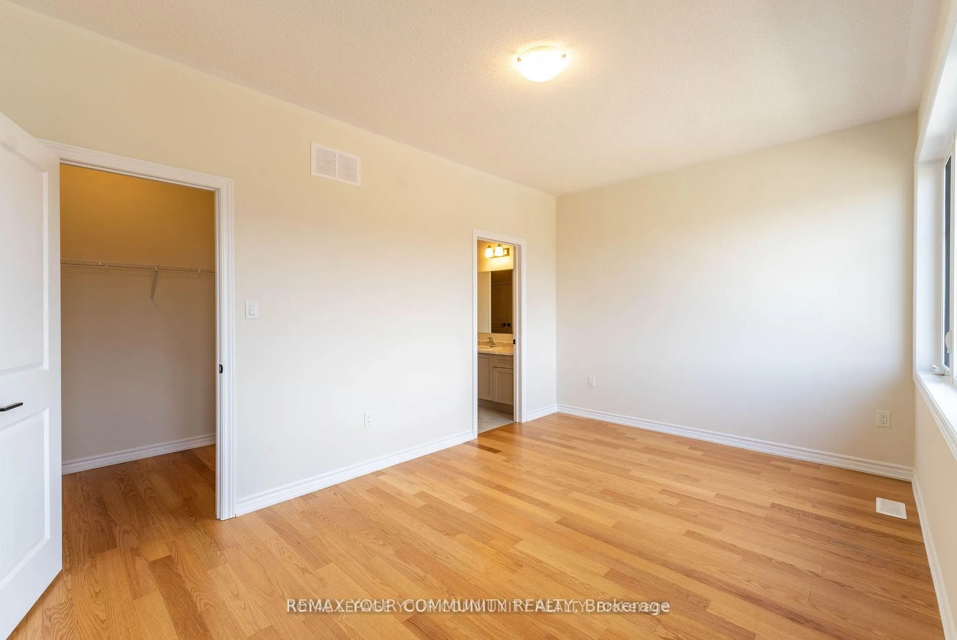 Photo 36 of 43 Tweedhill Avenue, Caledon, Rural Caledon — HOMEH