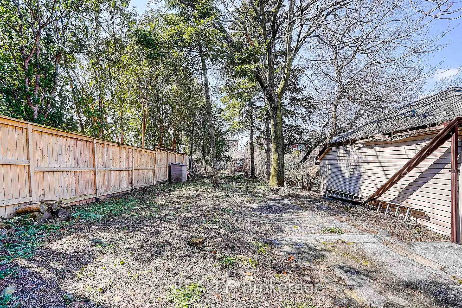 Photo 32 of 342 Glenholme Avenue, Toronto, Oakwood Village — HOMEH