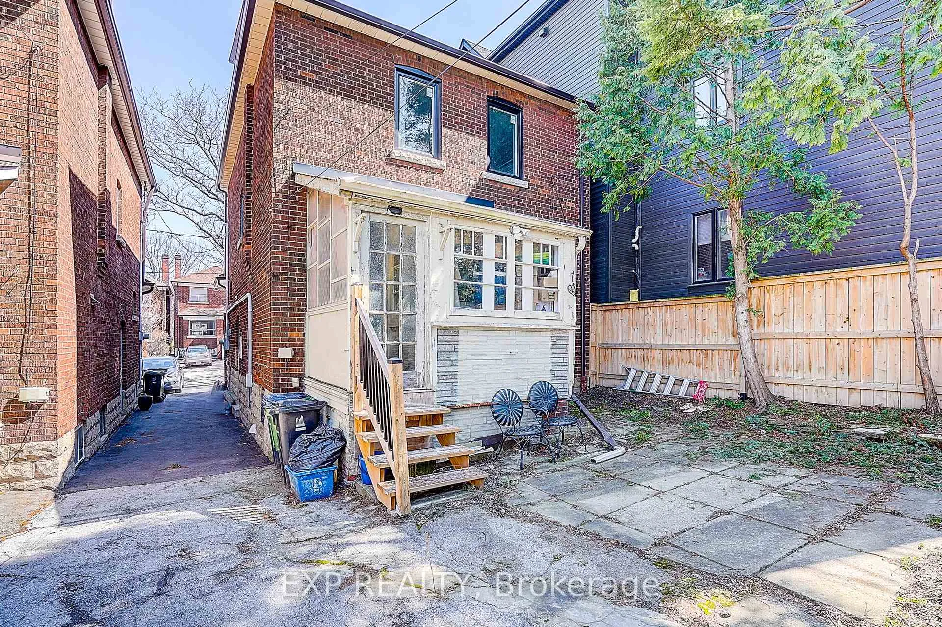 Photo 35 of 342 Glenholme Avenue, Toronto, Oakwood Village — HOMEH