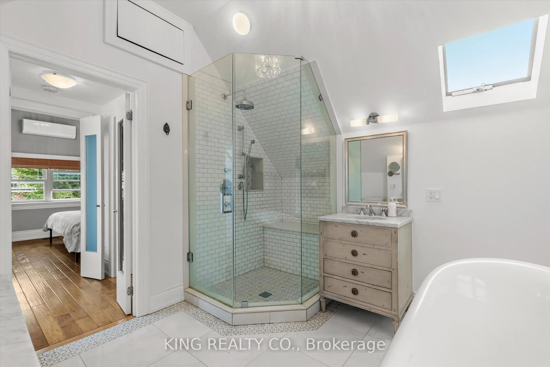 Photo 17 of 265 Glenholme Avenue, Toronto, Oakwood Village — HOMEH