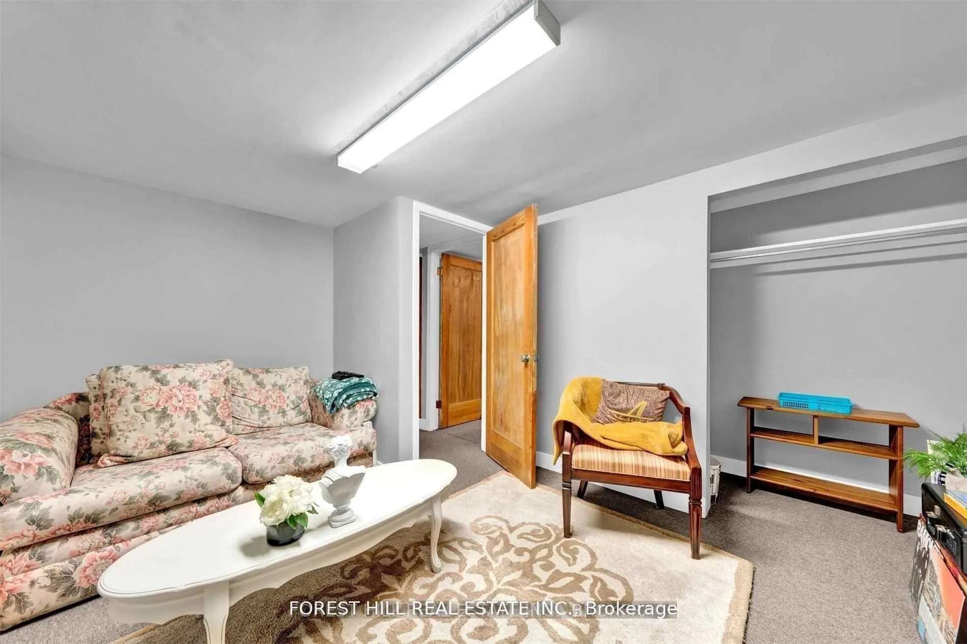 Photo 4 of Unit Lower, 996 Bayview Avenue, Toronto, Leaside — HOMEH