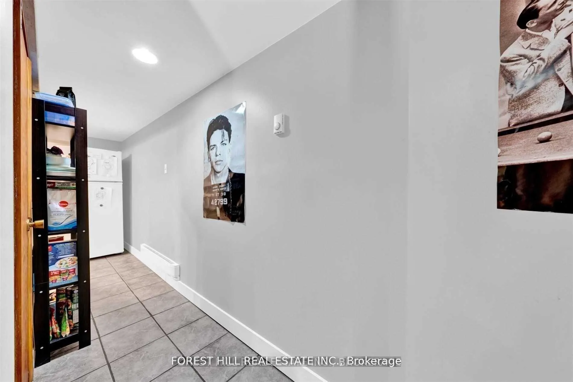 Photo 10 of Unit Lower, 996 Bayview Avenue, Toronto, Leaside — HOMEH