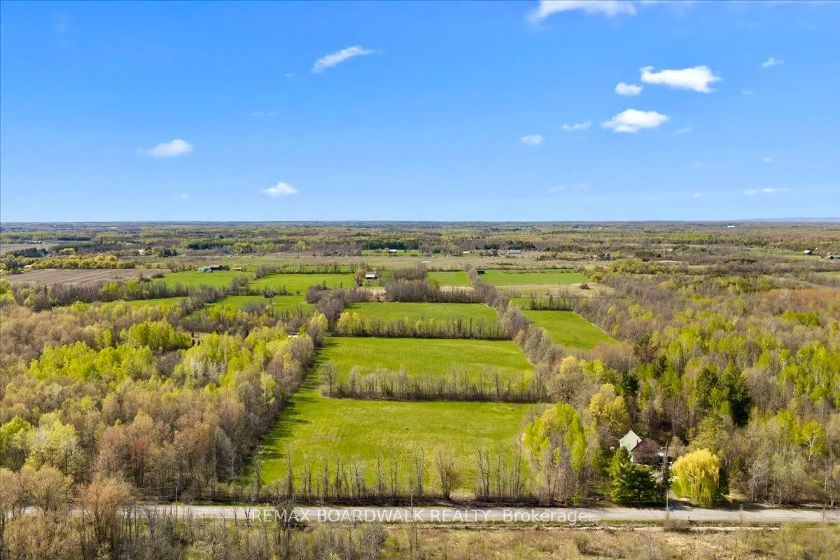 Photo 1 of 7521 Jock Trail, Ottawa, Goulbourn Twp From Franktown Rd/South To Rideau — HOMEH