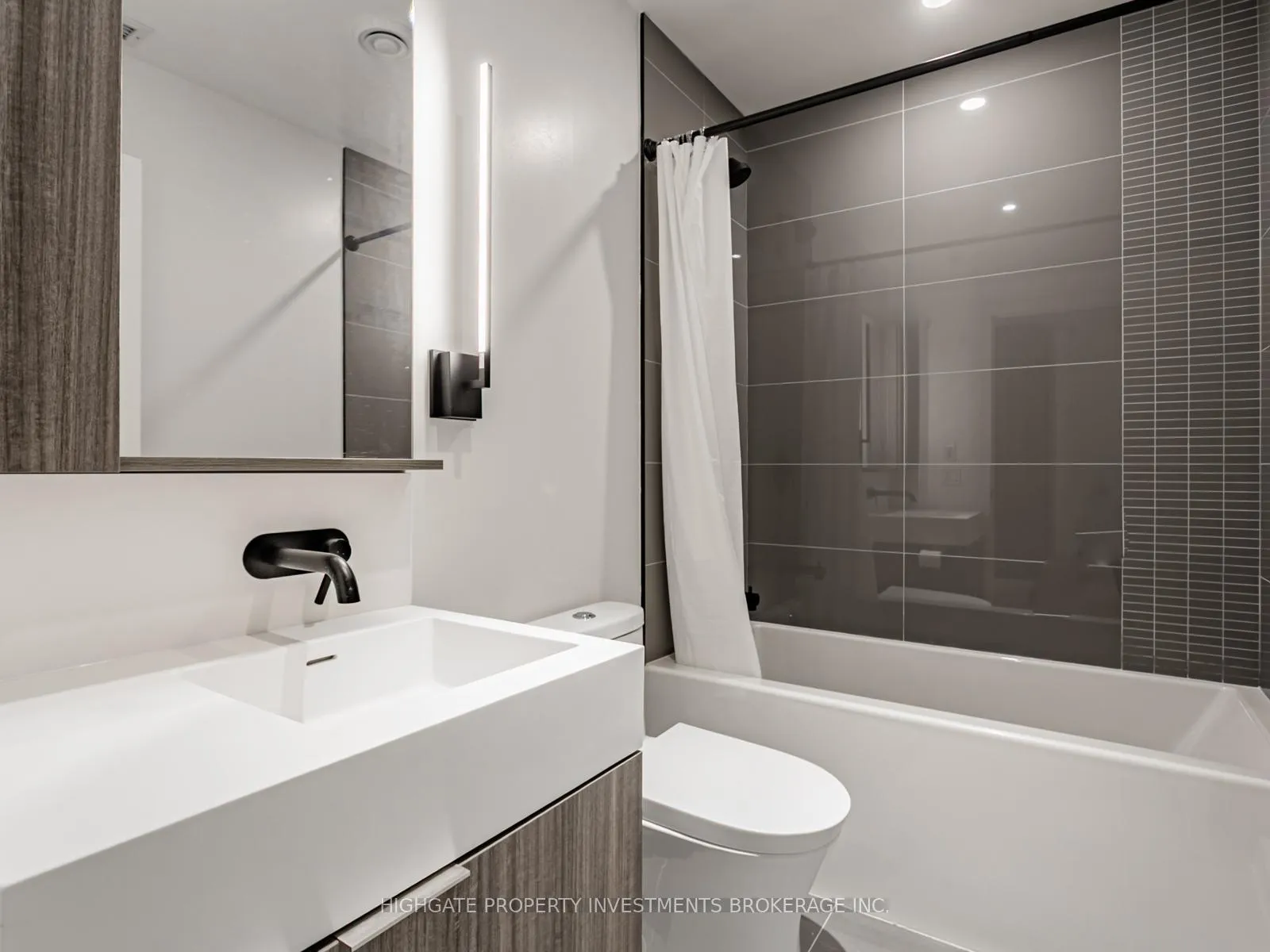 Photo 22 of Unit 1405, 127 Broadway Avenue, Toronto, Mount Pleasant West — HOMEH