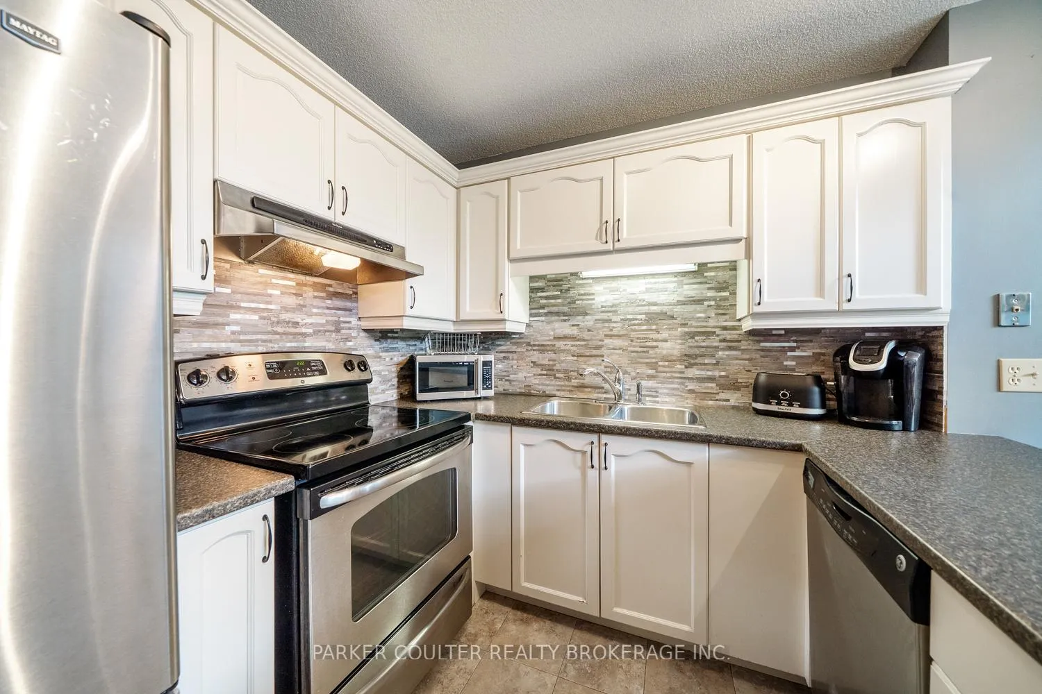 Photo 12 of Unit 15, 104 Kellie's Way, Blue Mountains — HOMEH