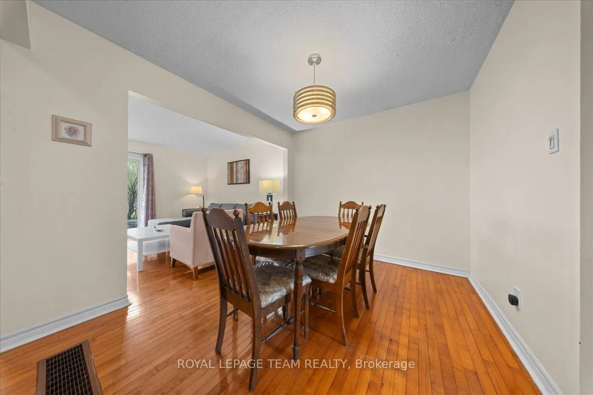 Photo 9 of Unit 20, 3483 Mccarthy Road, Ottawa, Hunt Club — HOMEH