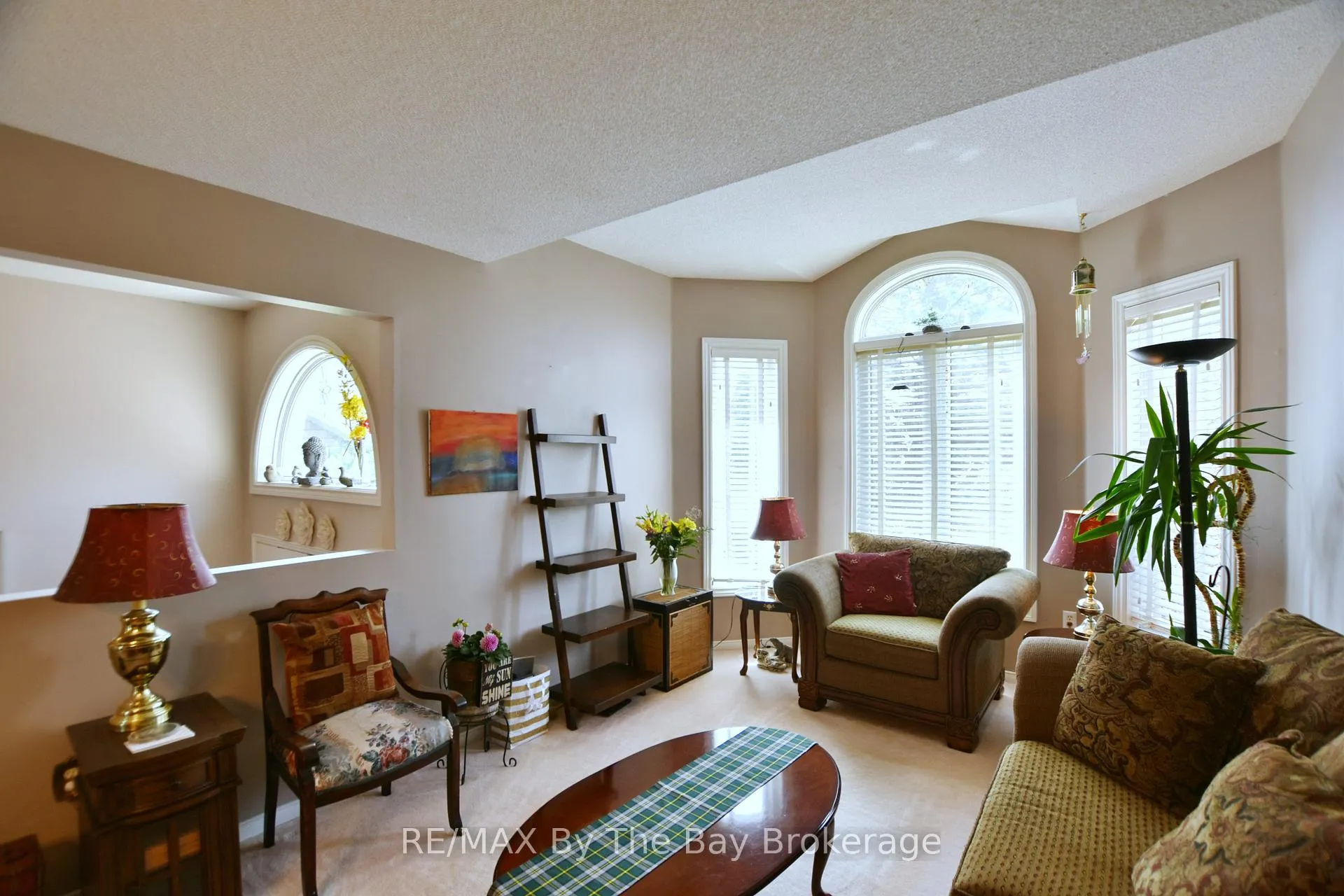 Photo 18 of 17 Acorn Crescent, Wasaga Beach — HOMEH