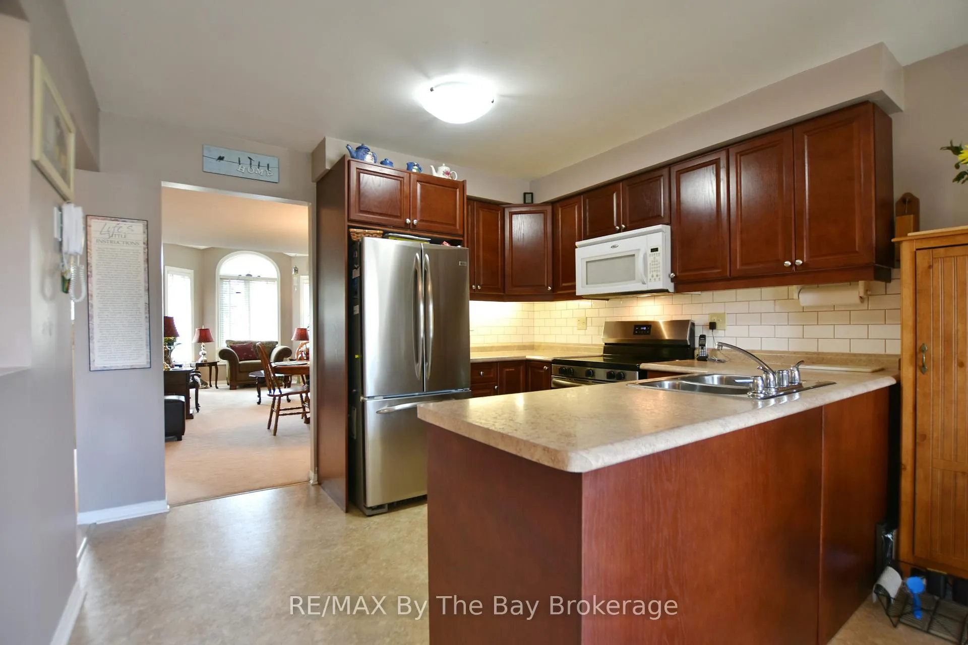 Photo 20 of 17 Acorn Crescent, Wasaga Beach — HOMEH