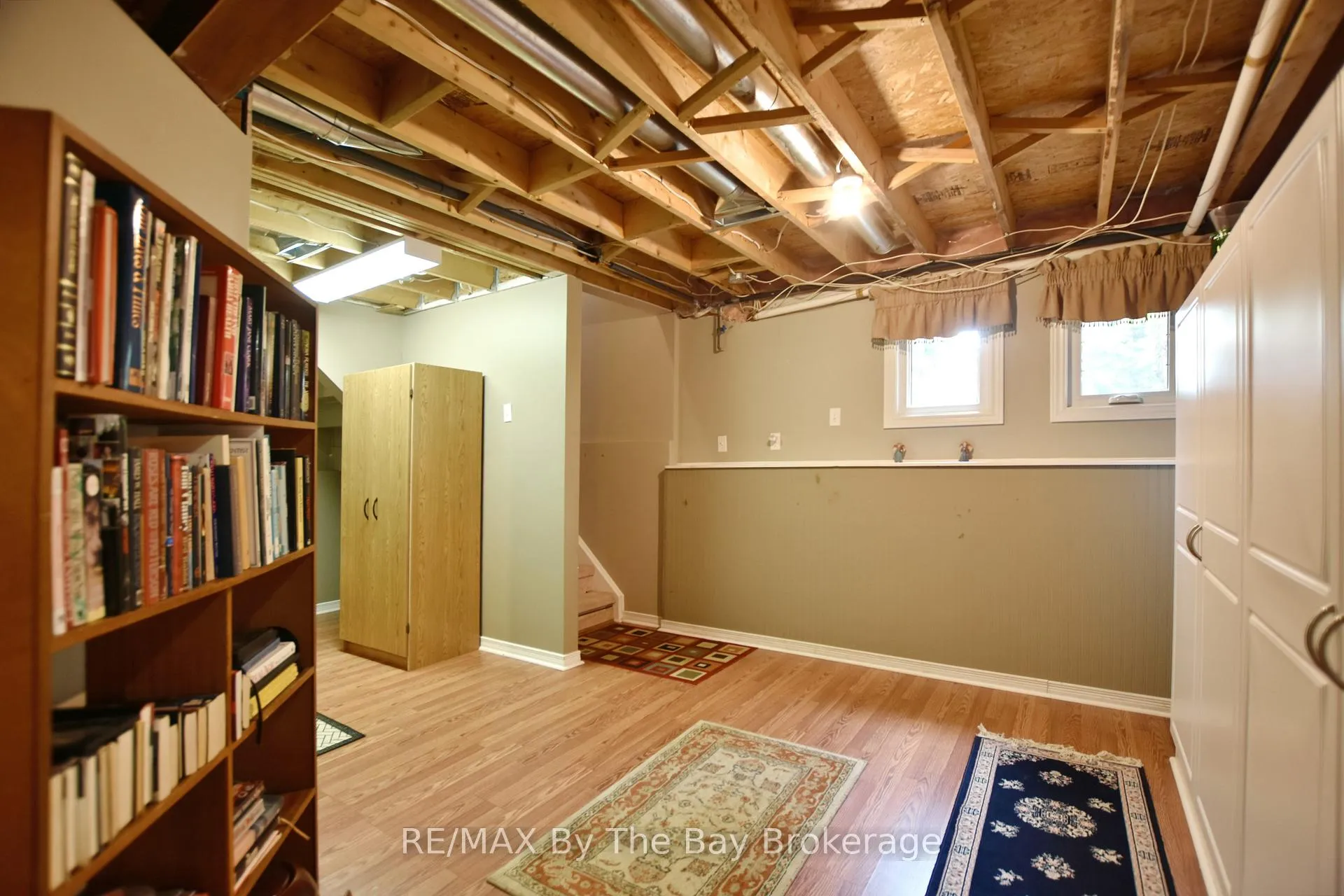 Photo 37 of 17 Acorn Crescent, Wasaga Beach — HOMEH