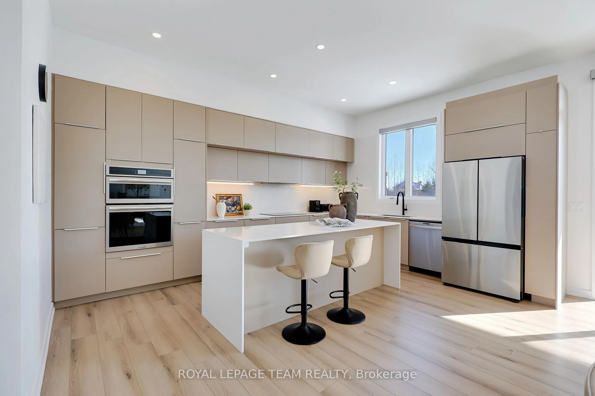 Photo 14 of 60 Synergy Way, Ottawa, Kanata - Kanata (North West) — HOMEH