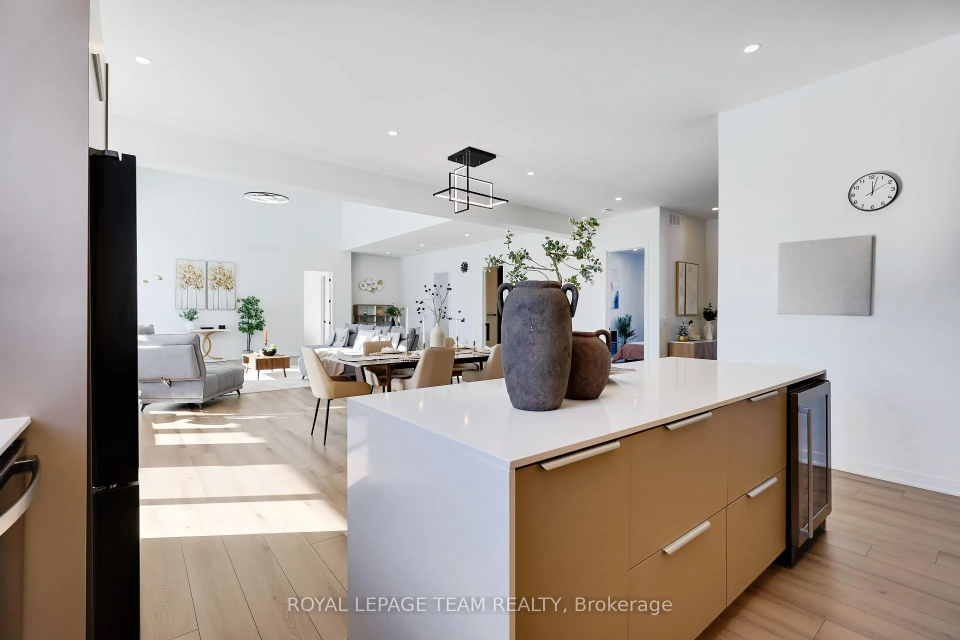 Photo 16 of 60 Synergy Way, Ottawa, Kanata - Kanata (North West) — HOMEH