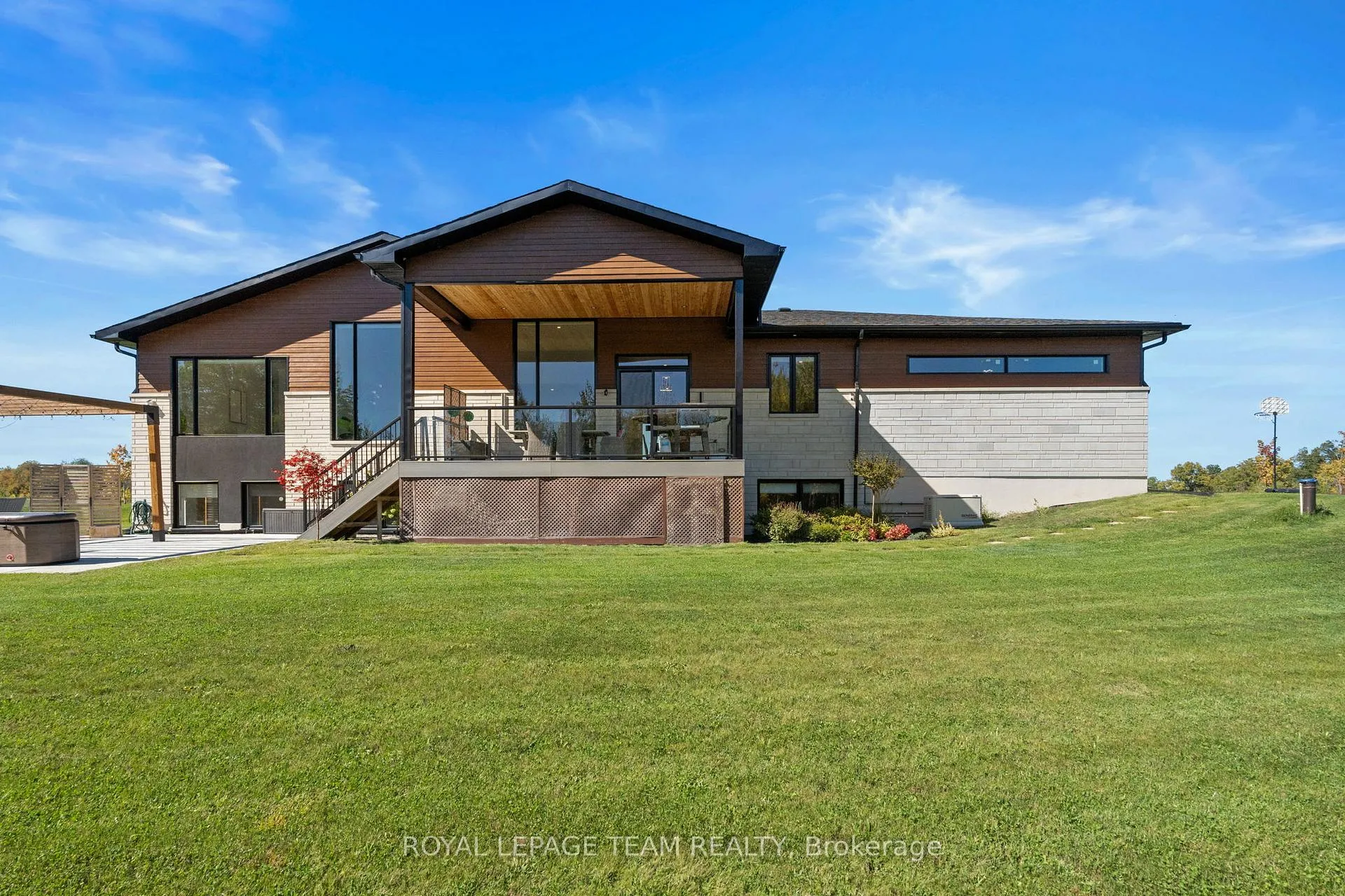 Photo 45 of 60 Synergy Way, Ottawa, Kanata - Kanata (North West) — HOMEH