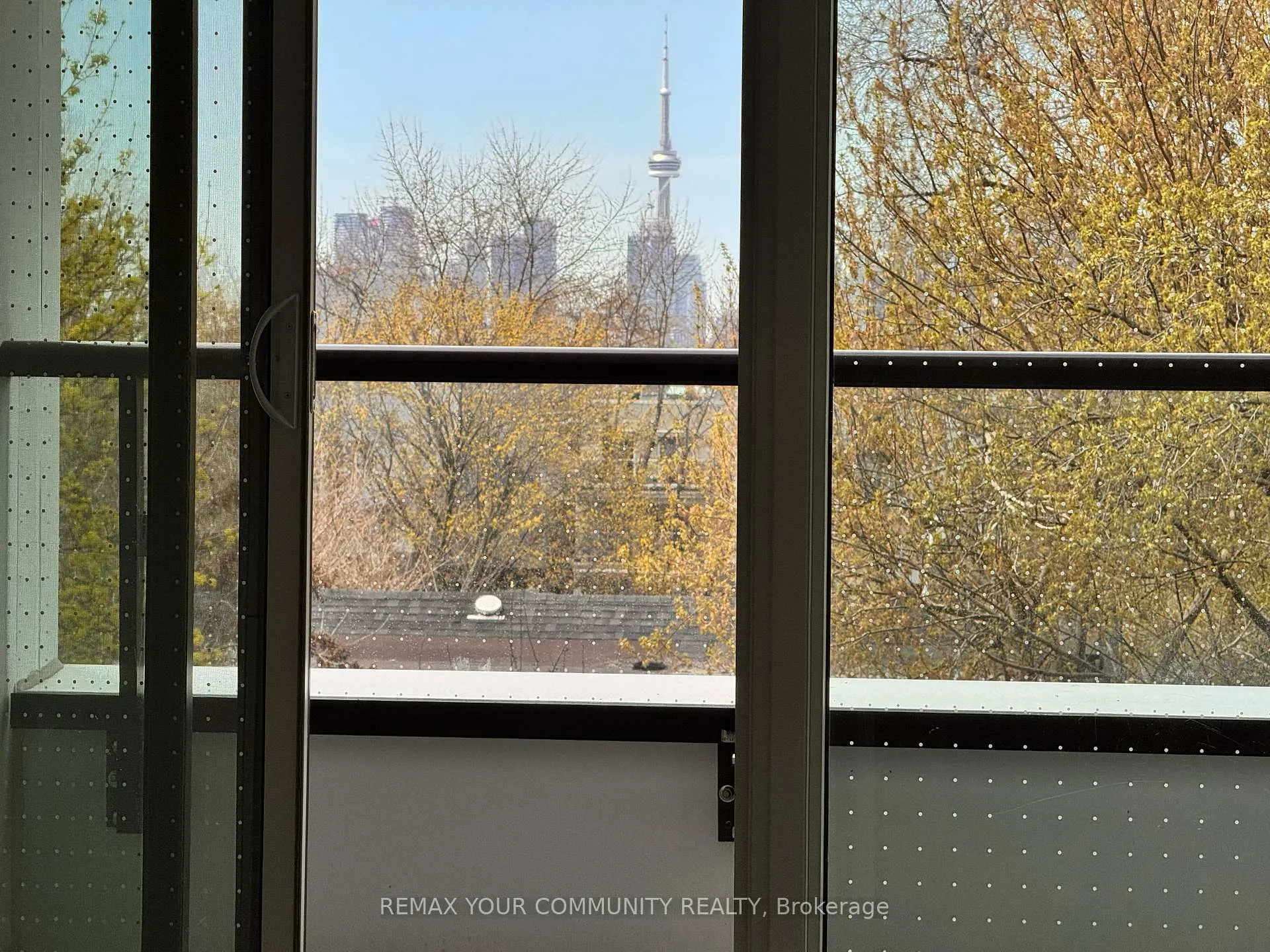 Photo 7 of Unit 323, 1050 Eastern Avenue, Toronto, Greenwood-Coxwell — HOMEH
