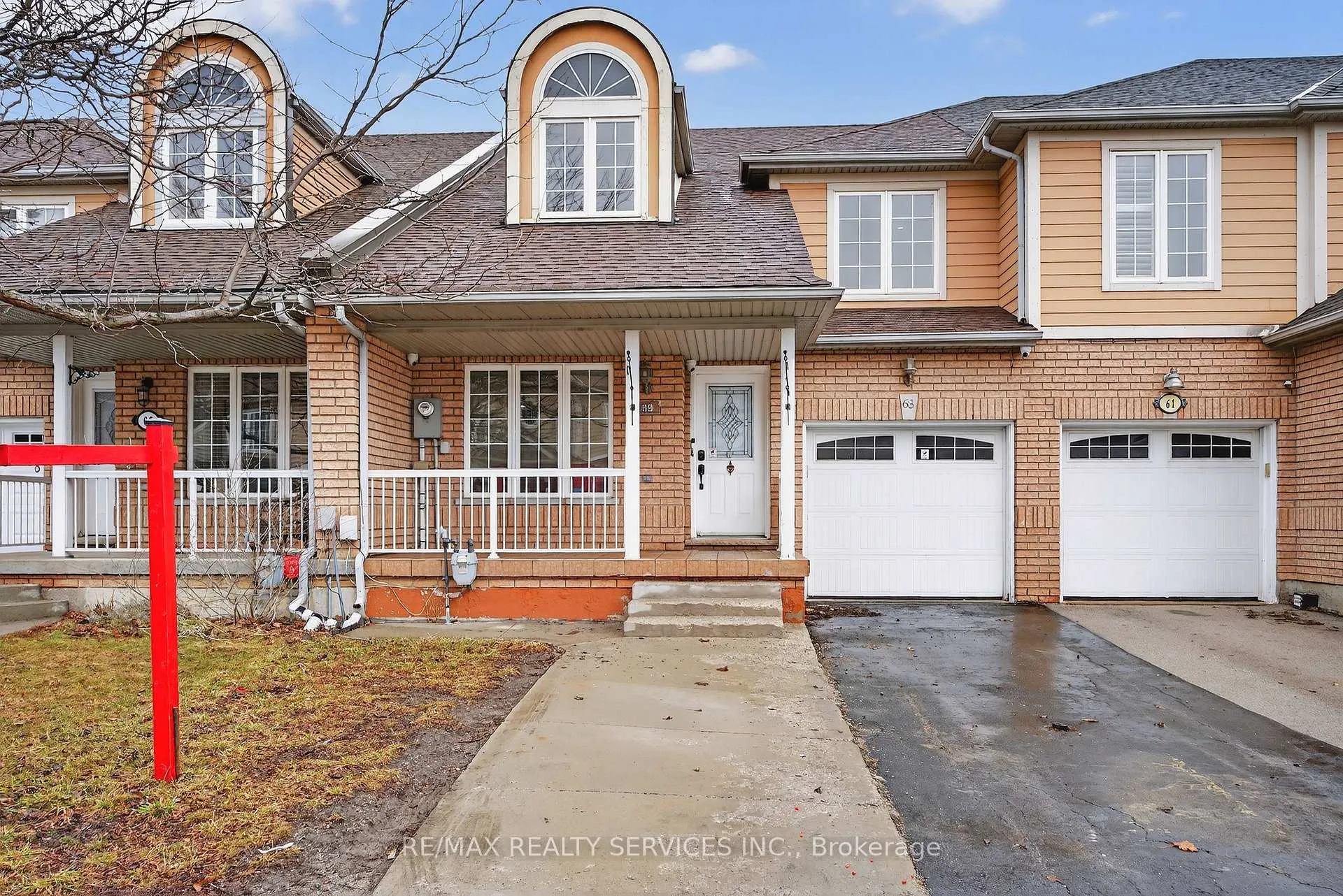 Photo 2 of 63 Irene Crescent, Brampton, Fletcher's Meadow — HOMEH