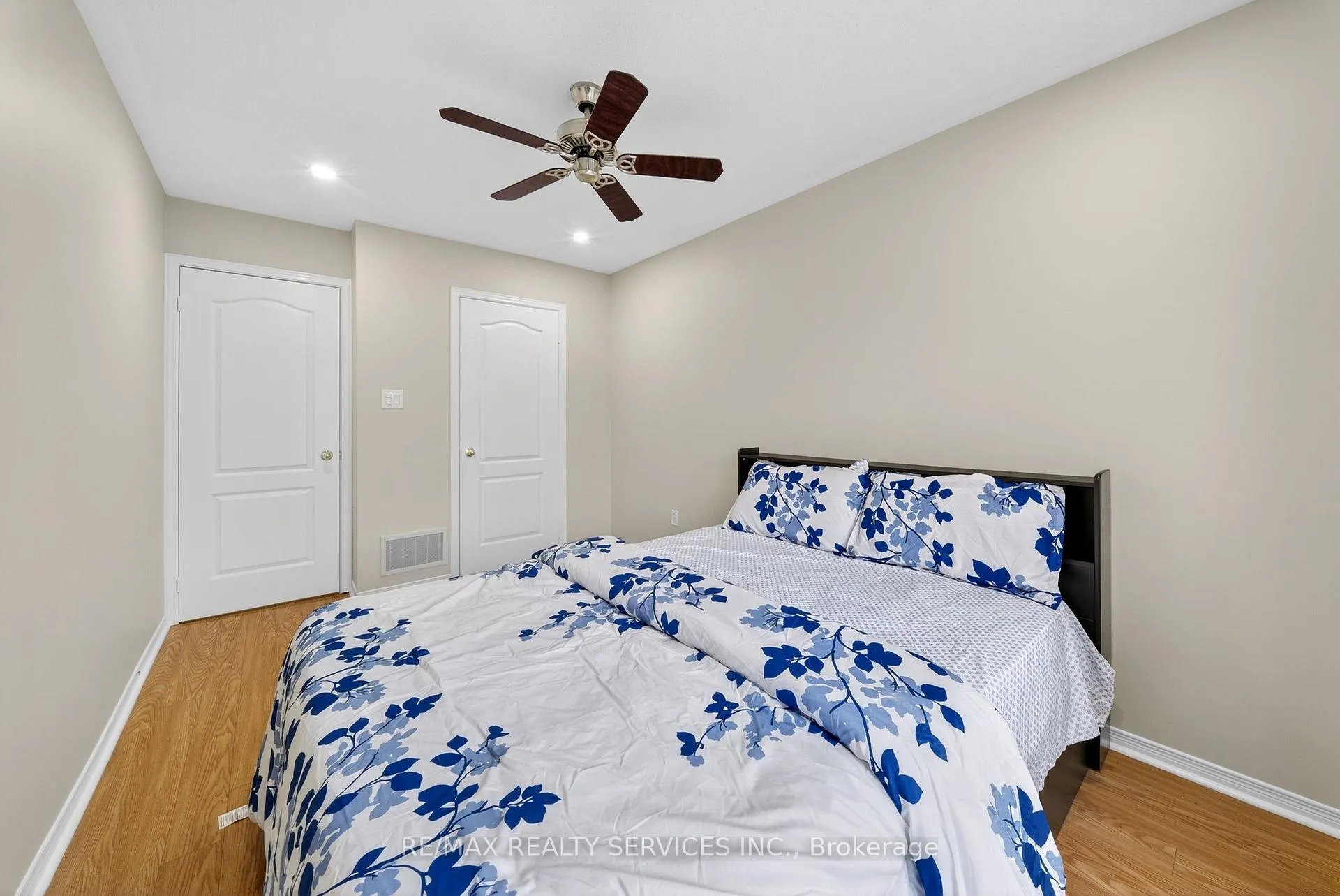 Photo 34 of 63 Irene Crescent, Brampton, Fletcher's Meadow — HOMEH