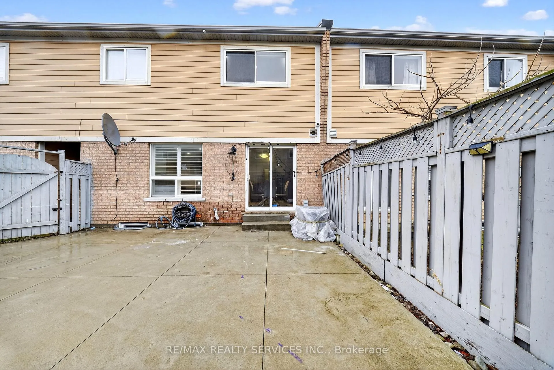 Photo 39 of 63 Irene Crescent, Brampton, Fletcher's Meadow — HOMEH