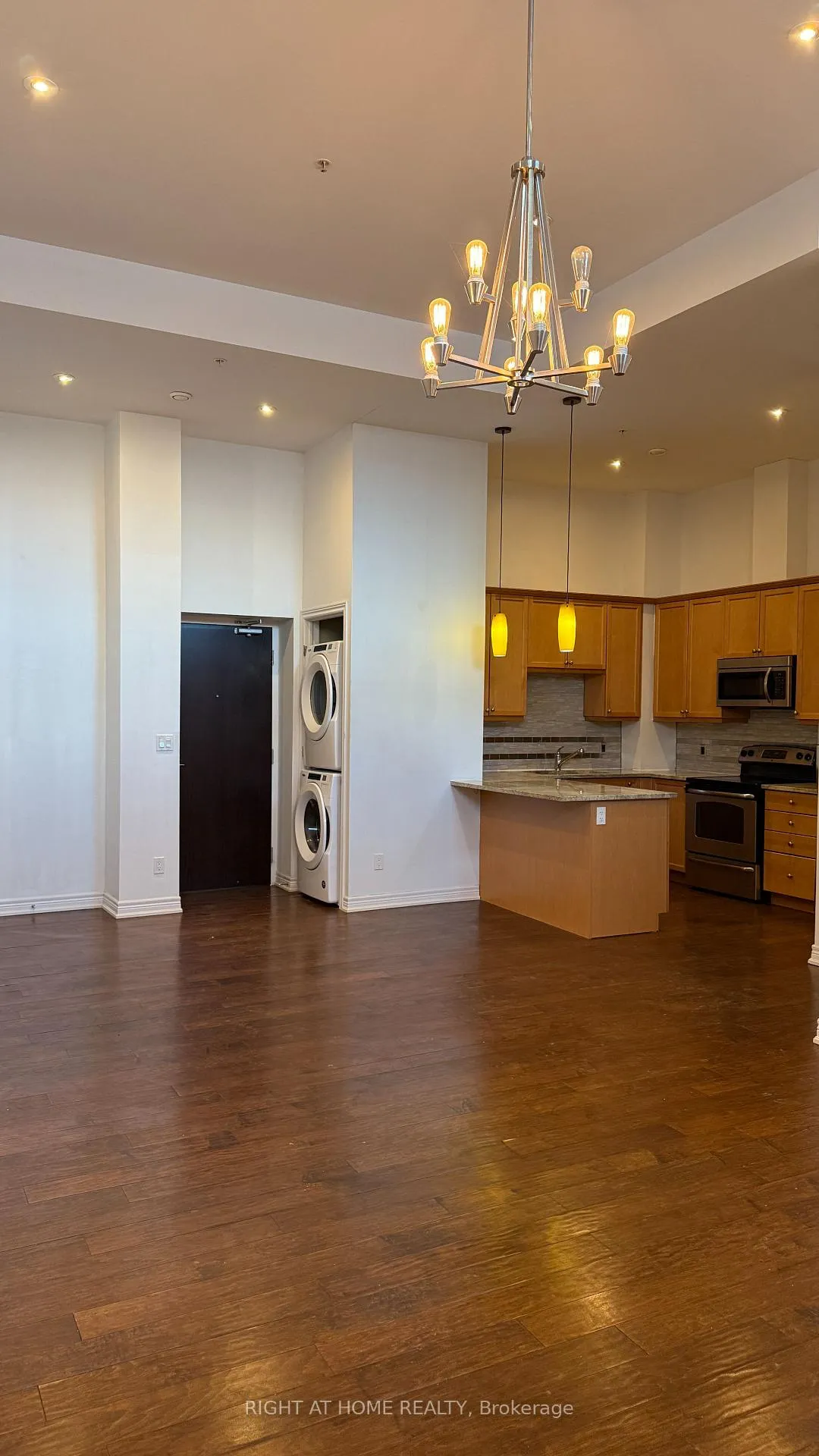 Photo 6 of Unit 102, 50 Murray Street W, Hamilton, Central — HOMEH