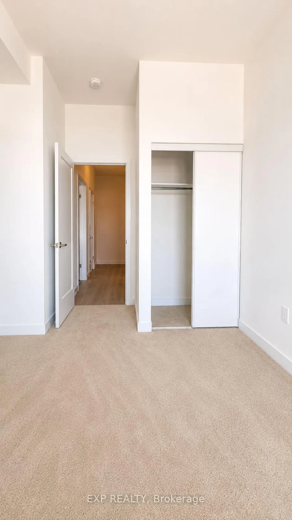 Photo 12 of Unit Q11, 25 Palace Street, Kitchener — HOMEH