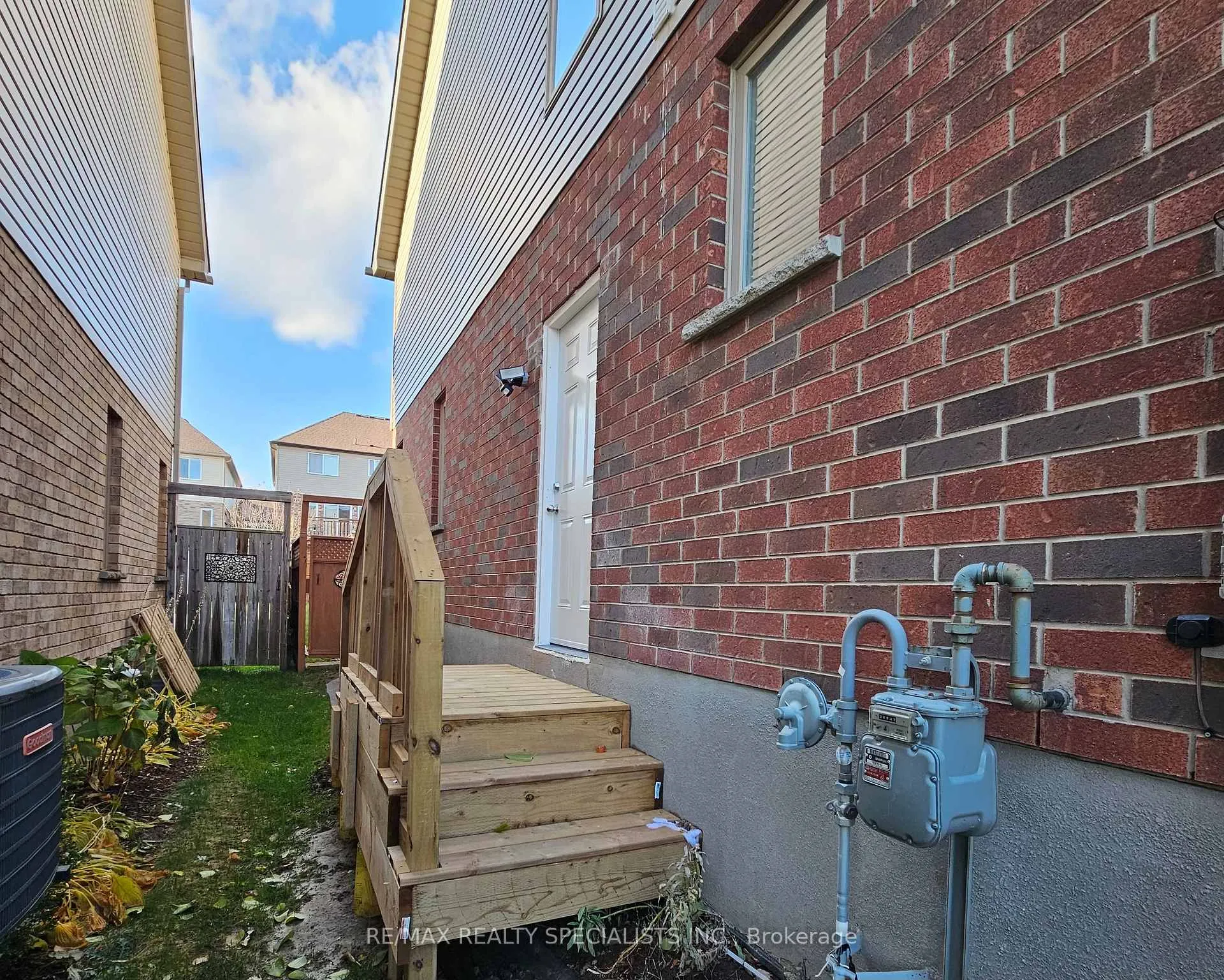 Photo 2 of Unit Lower, 42 Acker Street, Guelph, Grange Road — HOMEH