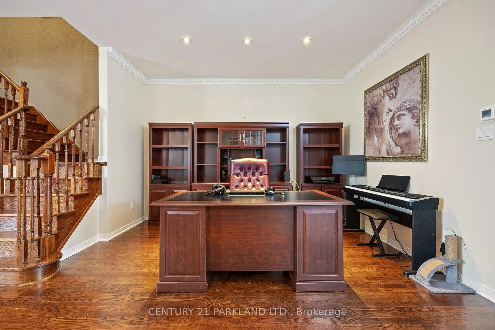 Photo 9 of 40 Lady Fern Drive, Markham, Legacy — HOMEH