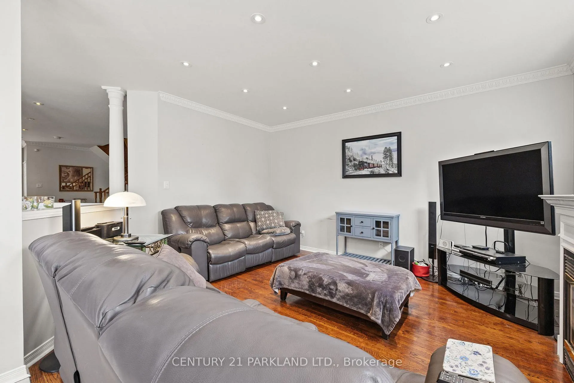 Photo 17 of 40 Lady Fern Drive, Markham, Legacy — HOMEH