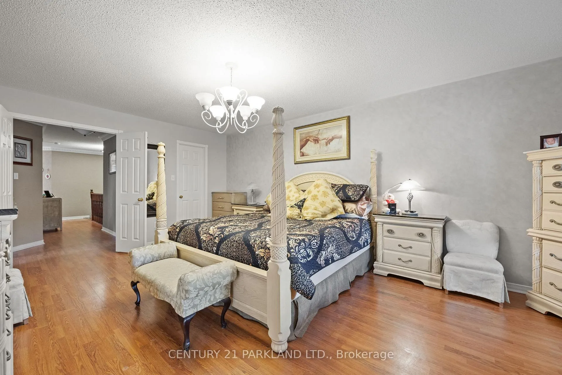 Photo 25 of 40 Lady Fern Drive, Markham, Legacy — HOMEH